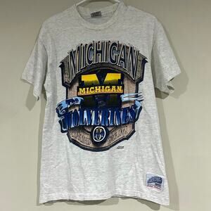 Vintage Michigan Wolverines Shirt